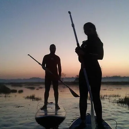 Furadouro Surf Camp בית נופש *