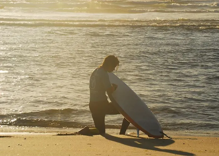 別荘 Furadouro Surf Camp オヴァール