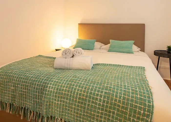 Furadouro Surf Camp オヴァール